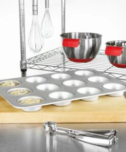 Alternative view of Muffin Pan 12 Standard